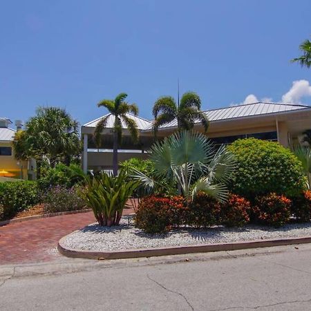 Sea Breeze, Studio 510, Beach Steps Away!+Pool+Wifi 拉斯金 外观 照片