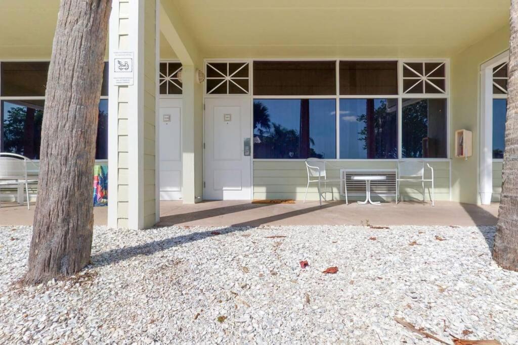 Sea Breeze, Studio 510, Beach Steps Away!+Pool+Wifi 拉斯金 外观 照片