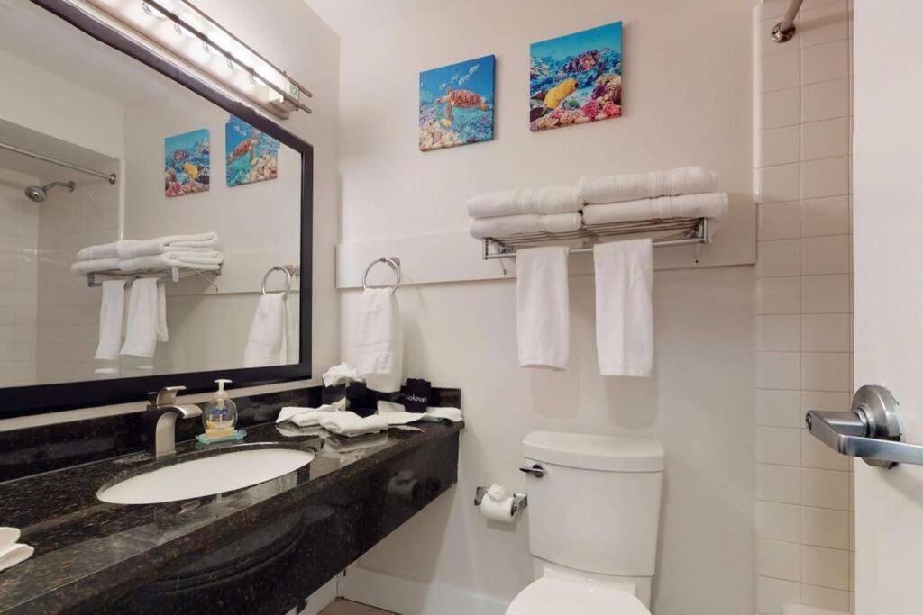 Sea Breeze, Studio 510, Beach Steps Away!+Pool+Wifi 拉斯金 外观 照片