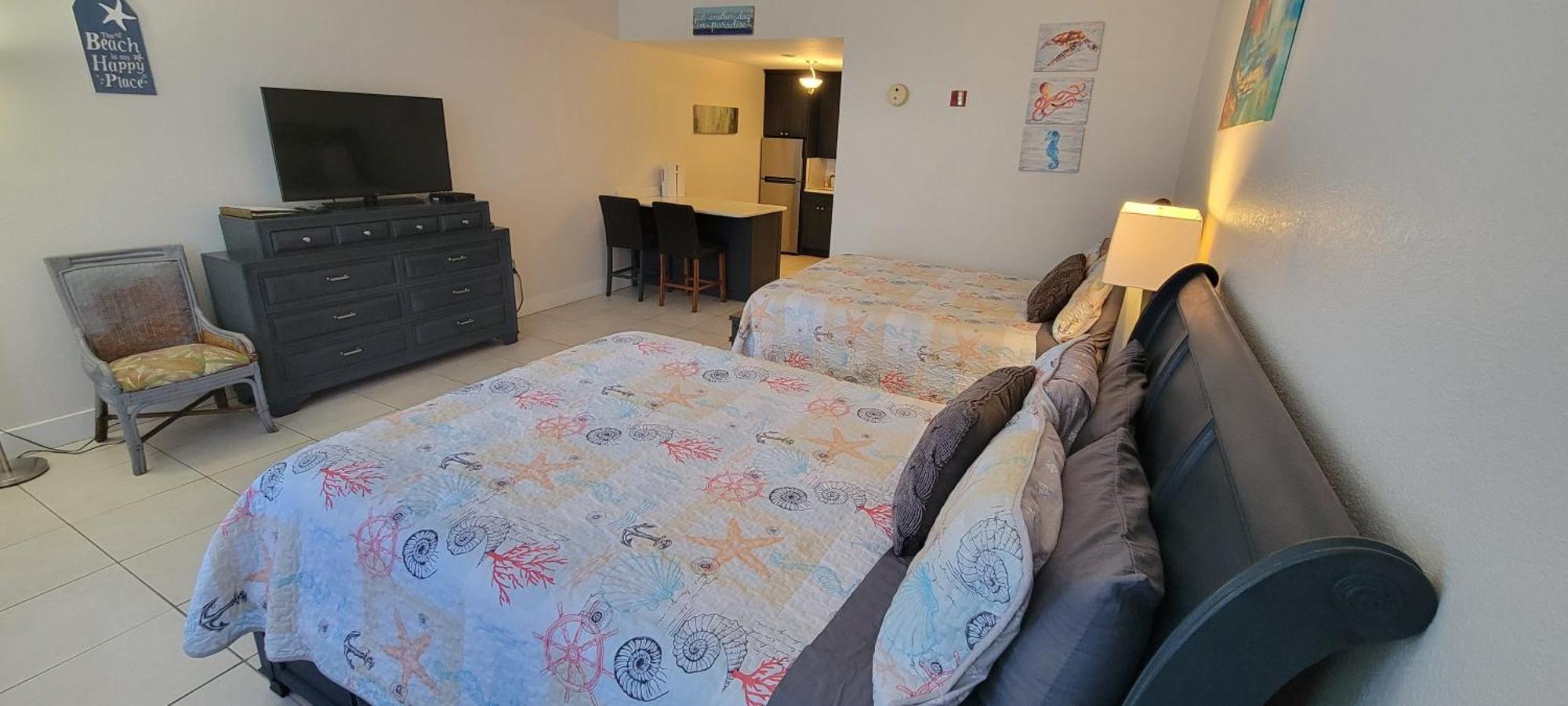 Sea Breeze, Studio 510, Beach Steps Away!+Pool+Wifi 拉斯金 外观 照片